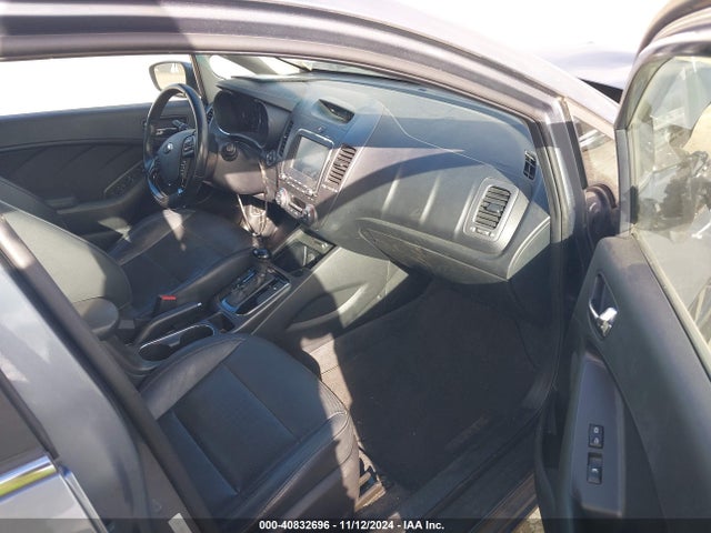 KIA FORTE EX 2017 3KPFL4A83HE113974 Image 5