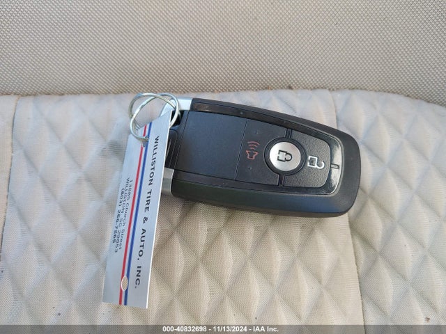 Ford ESCAPE SE 2020 1FMCU0G63LUA39931 Image 11