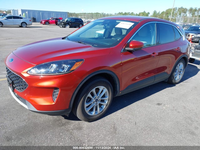 Ford ESCAPE SE 2020 1FMCU0G63LUA39931 Image 2