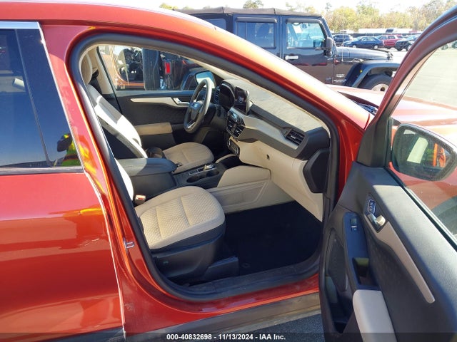 Ford ESCAPE SE 2020 1FMCU0G63LUA39931 Image 5