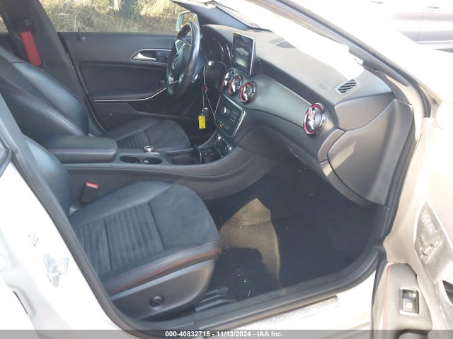 Mercedes-Benz CLA 250 2015 WDDSJ4EB5FN184263 Image 5