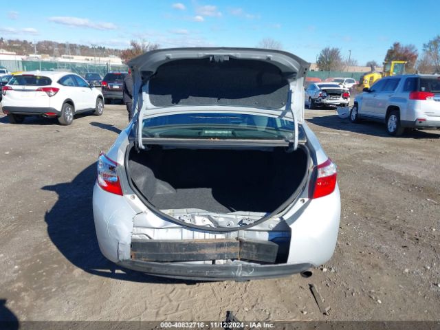 2T1BURHE0EC172107 Toyota Corolla S Plus