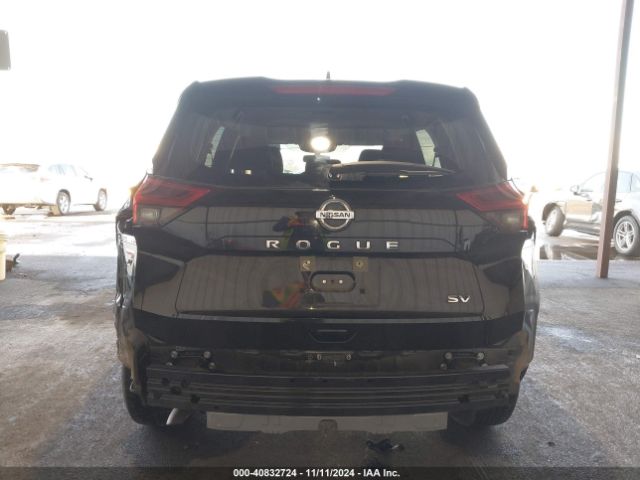 JN8AT3BA1MW001622 Nissan Rogue Sv Fwd