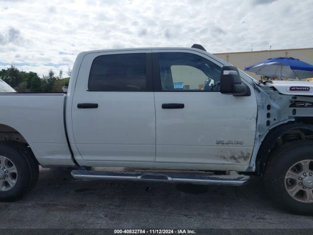 3C6UR5DL9RG349067 RAM 2500 Big Horn  4x4 6'4 Box