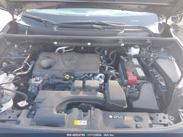 Toyota Rav4 Xle 2024 2T3W1RFV3RW305192 Image 10