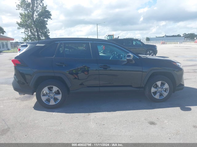 Toyota Rav4 Xle 2024 2T3W1RFV3RW305192 Image 13