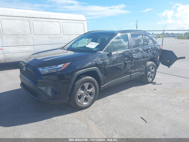 Toyota Rav4 Xle 2024 2T3W1RFV3RW305192 Image 2