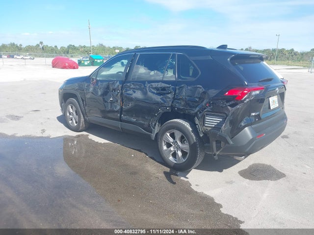 Toyota Rav4 Xle 2024 2T3W1RFV3RW305192 Image 3