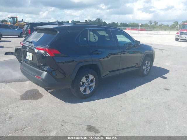 Toyota Rav4 Xle 2024 2T3W1RFV3RW305192 Image 4