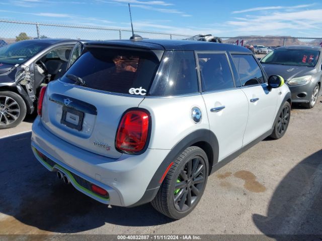 WMWXU3C56K2H88477 Mini Cooper Hardtop S
