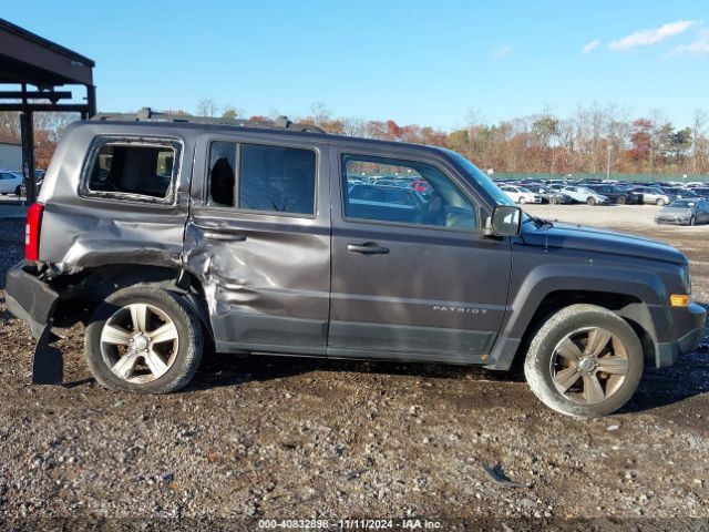 1C4NJRFBXFD155060 Jeep Patriot Latitude