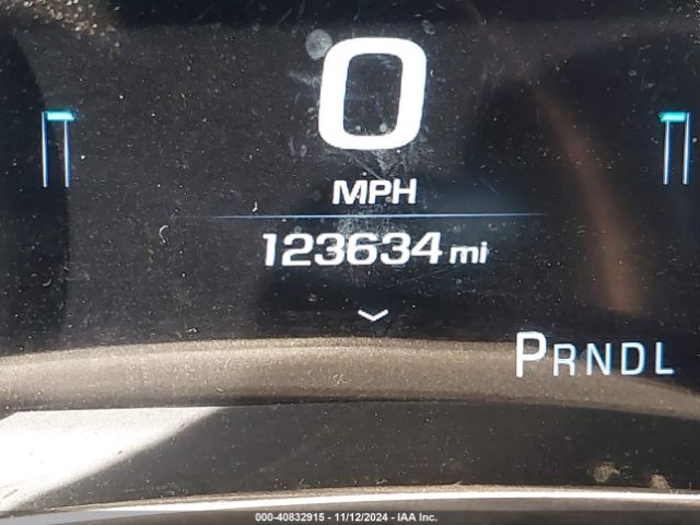 1GKS2HKJ4HR201015 GMC YUKON XL DENALI