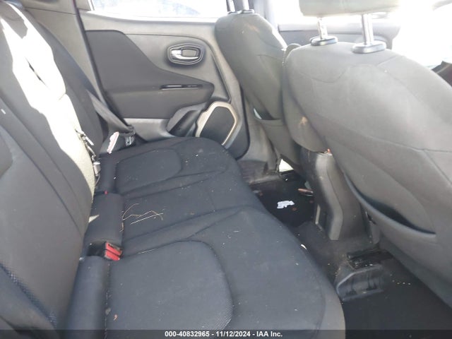 ZACCJABT7FPB23191 Jeep Renegade Latitude
