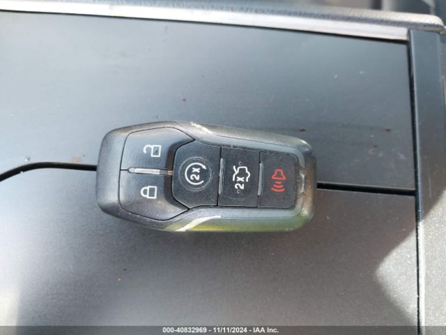 3LN6L2G98FR616180 Lincoln MKZ