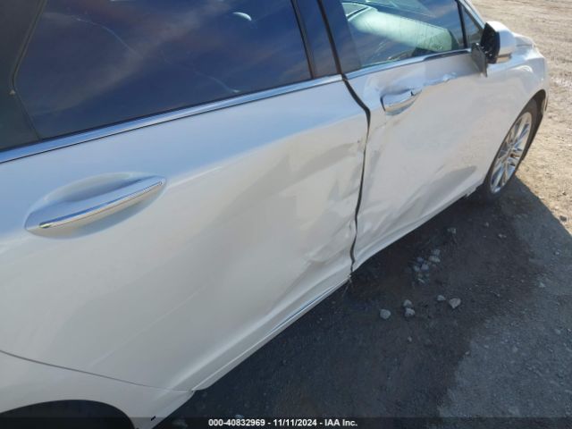 3LN6L2G98FR616180 Lincoln MKZ
