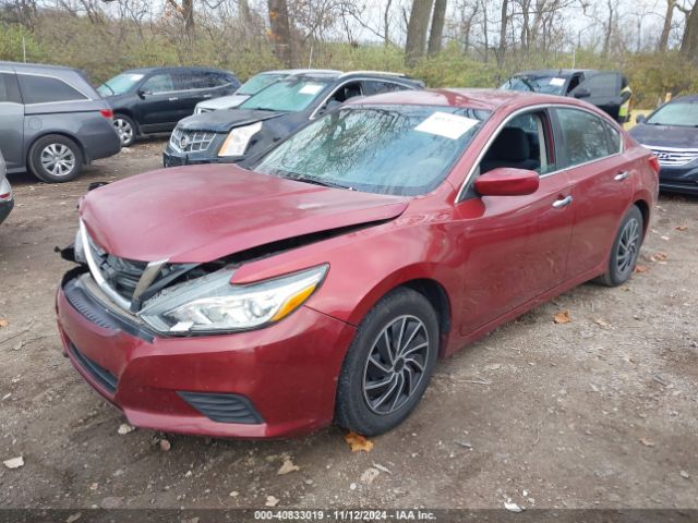 1N4AL3AP5HC169584 Nissan Altima 2.5 S