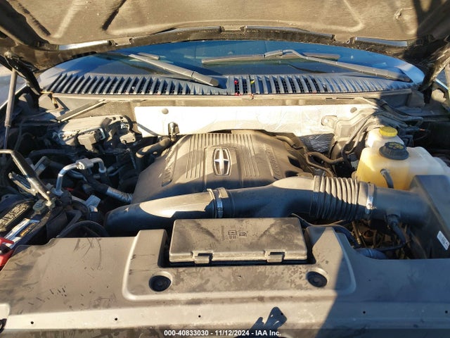 5LMJJ3JT5HEL07439 Lincoln Navigator L Select