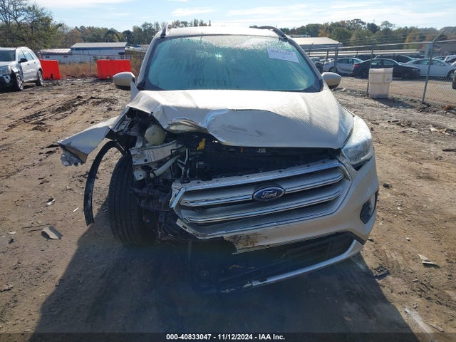 Ford ESCAPE SE 2018 1FMCU0GD1JUB04643 Image 12