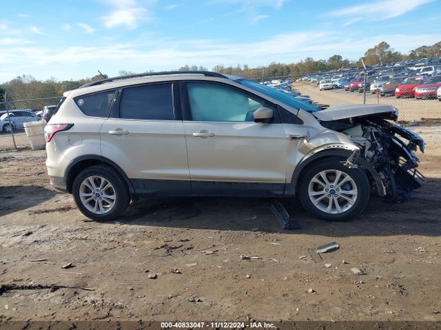 Ford ESCAPE SE 2018 1FMCU0GD1JUB04643 Image 13