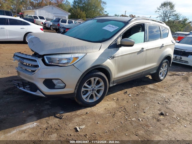Ford ESCAPE SE 2018 1FMCU0GD1JUB04643 Image 2