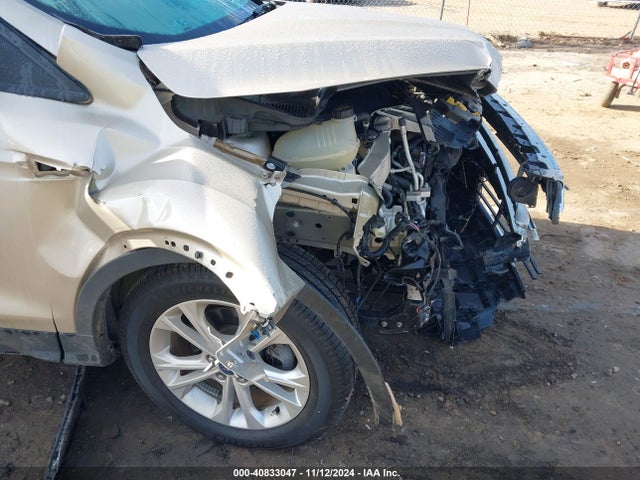 Ford ESCAPE SE 2018 1FMCU0GD1JUB04643 Image 6