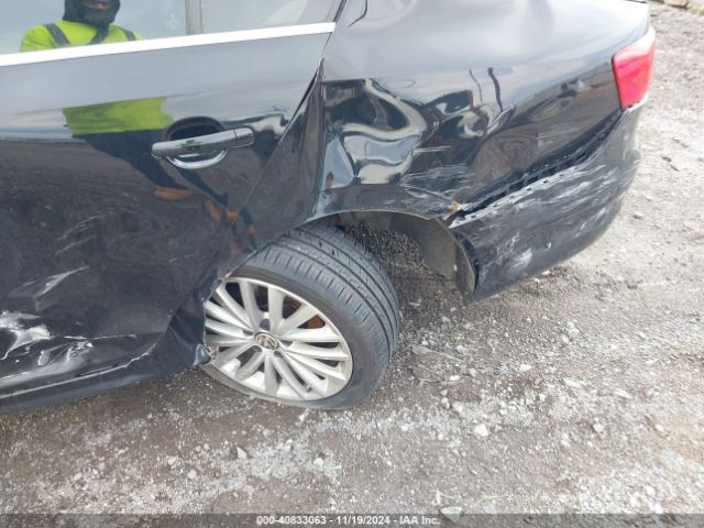 3VWL17AJ9EM403910 Volkswagen Jetta 1.8t Sel