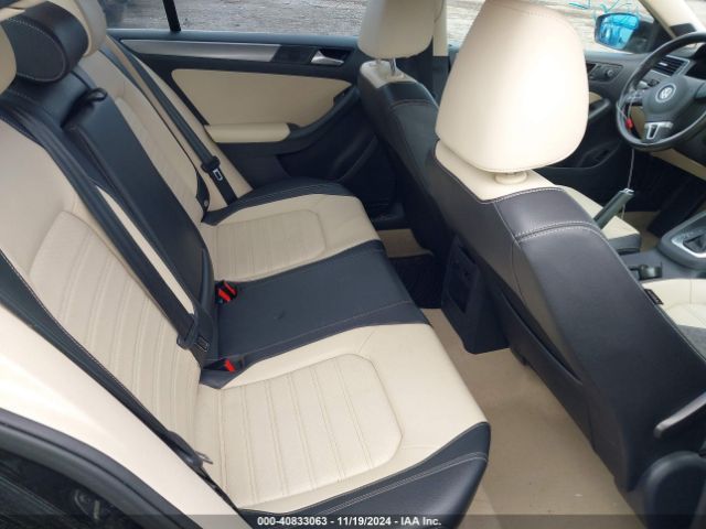 3VWL17AJ9EM403910 Volkswagen Jetta 1.8t Sel
