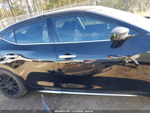 Nissan Maxima 3.5 S 2019 1N4AA6AV9KC374855 Image 14