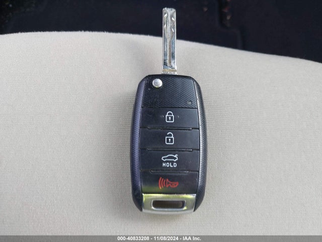 KIA Optima Lx 2015 5XXGM4A70FG430110 Image 11