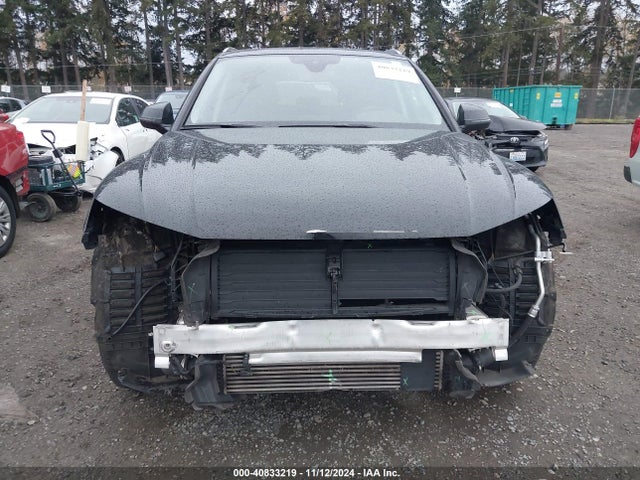 WA1ANAFY6J2025381 Audi Q5 2.0t Premium/2.0t Tech Premium