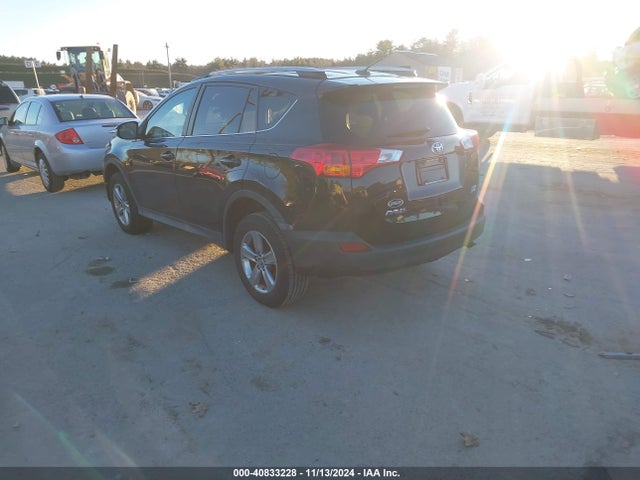 Toyota Rav4 Xle 2015 2T3RFREV8FW284285 Image 3