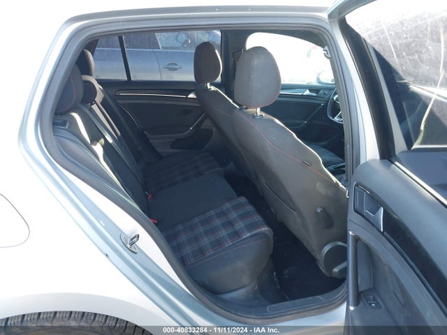 3VW5T7AU0FM089868 Volkswagen Golf Gti 2.0t S 4-door