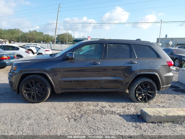 1C4RJFAG4HC750661 Jeep Grand Cherokee Altitude 4x4
