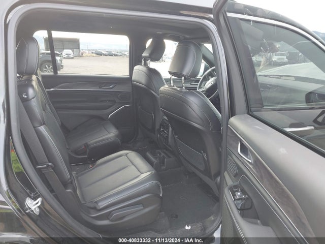 1C4RJKDG8P8739409 Jeep Grand Cherokee L Overland 4x4