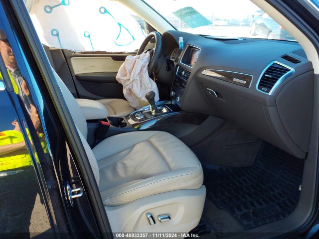WA1LFAFP8EA124664 Audi Q5 2.0t Premium