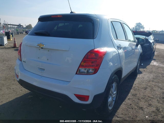 Chevrolet Trax Fwd Ls 2021 KL7CJKSB0MB301086 Image 4