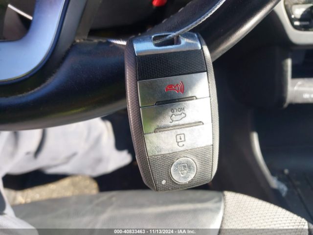 KNDCC3LG6L5062704 KIA Niro Ev Ex