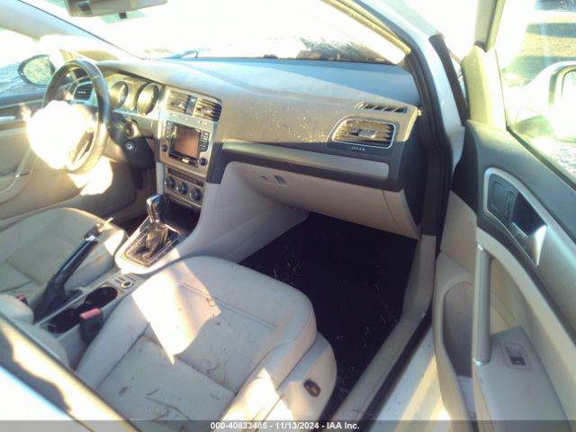 3VW217AU0FM004892 Volkswagen Golf Tsi Se 4-door