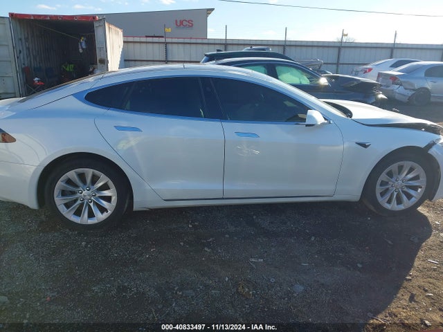 Tesla Model S 60/70/75/85 2016 5YJSA1E11GF170103 Image 13