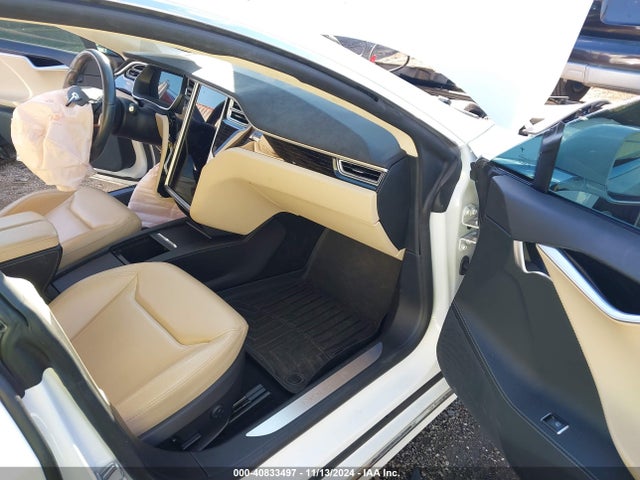 2016 TESLA MODEL S 5YJSA1E11GF170103 Photo 4