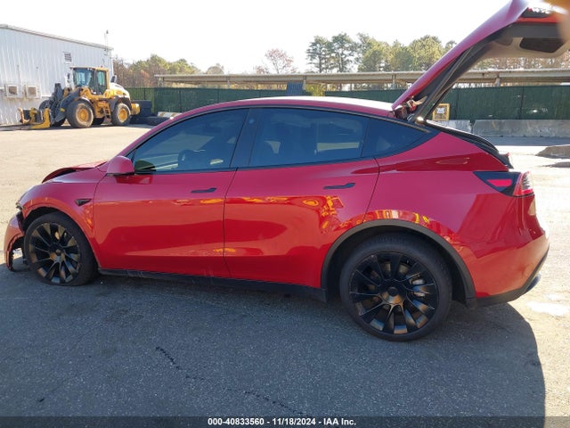 2023 TESLA MODEL Y 7SAYGDEEXPA030418 Photo 2