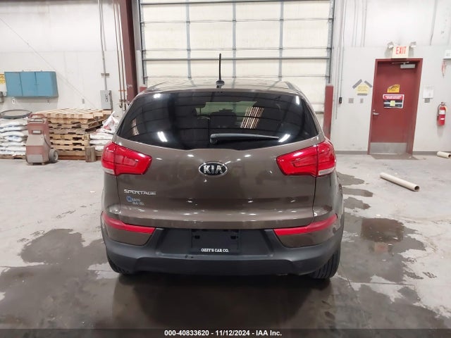 KNDPB3AC8F7702148 KIA Sportage Lx