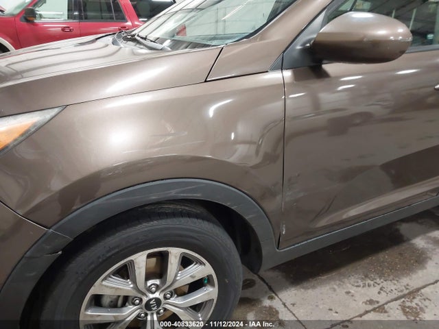 KNDPB3AC8F7702148 KIA Sportage Lx