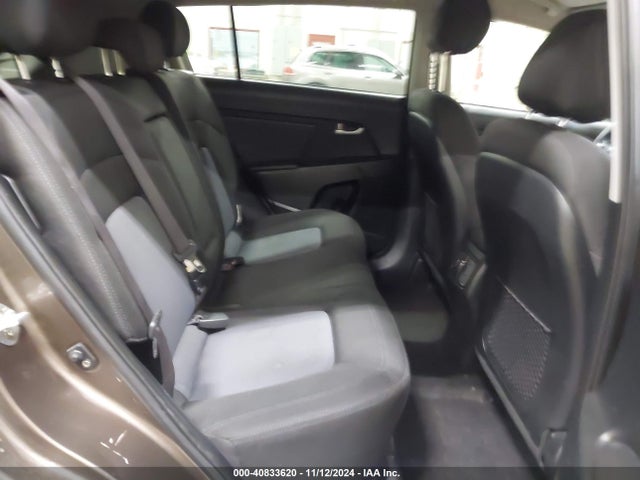 KNDPB3AC8F7702148 KIA Sportage Lx