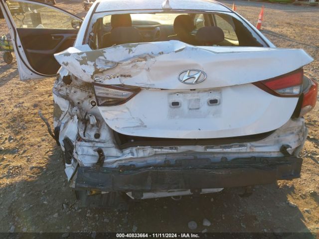 5NPDH4AE8FH595364 Hyundai ELANTRA SE