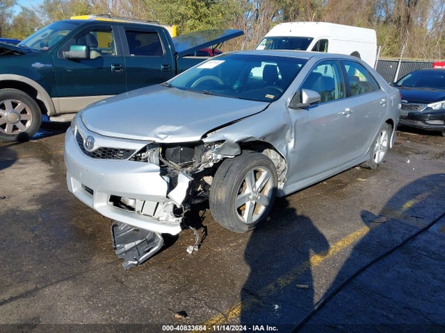 Toyota CAMRY SE 2014 4T1BF1FK6EU416023 Image 2