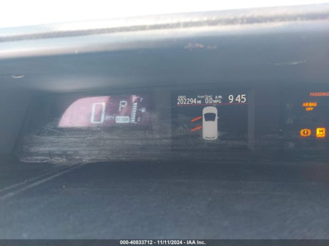 JTDKDTB33E1570209 Toyota Prius C Two
