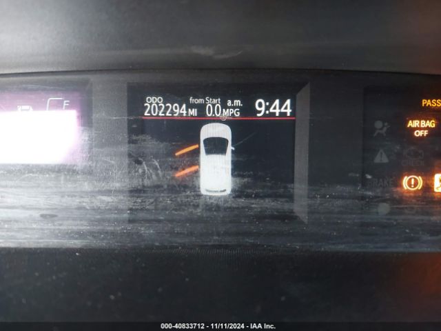 JTDKDTB33E1570209 Toyota Prius C Two
