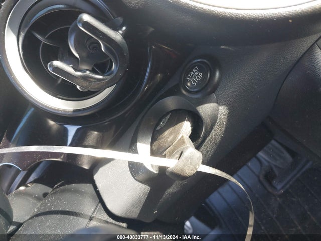 2009 MINI COOPER S WMWMF73599TW83339 Photo 10