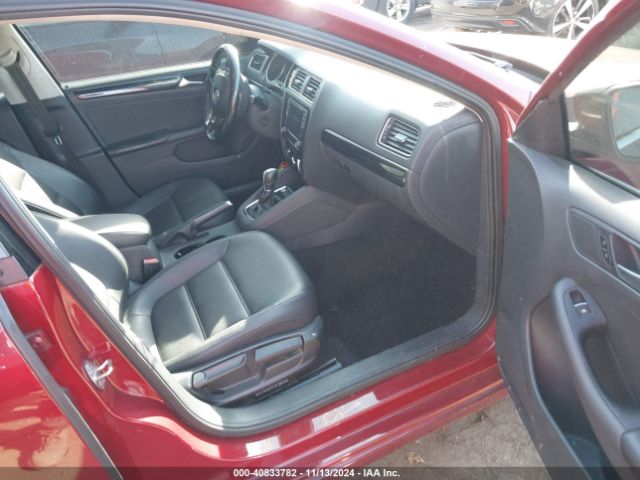 3VWL17AJ3GM319911 Volkswagen Jetta 1.8t Sel